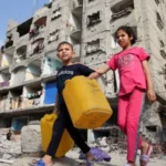 पैग़ंबर मोहम्मद पर आपत्तिजनक बयान देने के बाद आख़िर कहाँ हैं यति नरसिंहानंद?